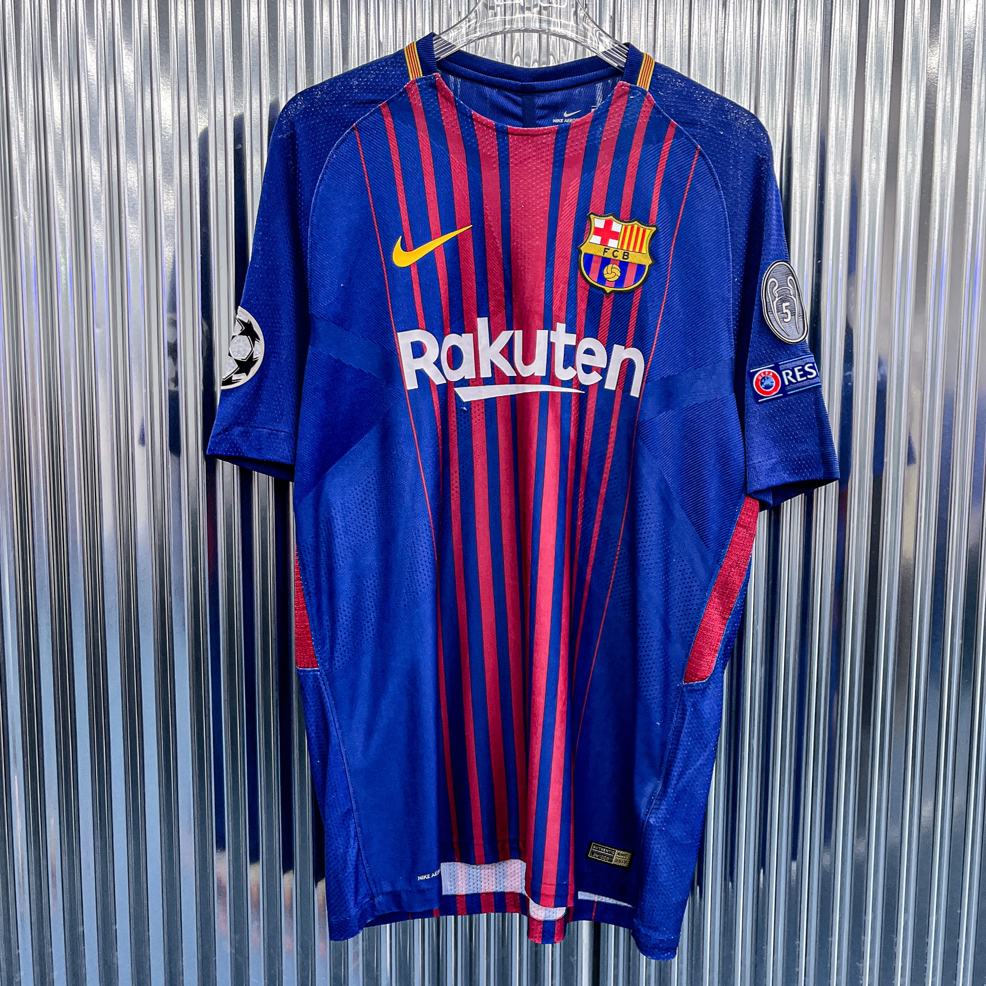 나이키 바르셀로나 18-19 홈 유니폼 (국내 L) AK574