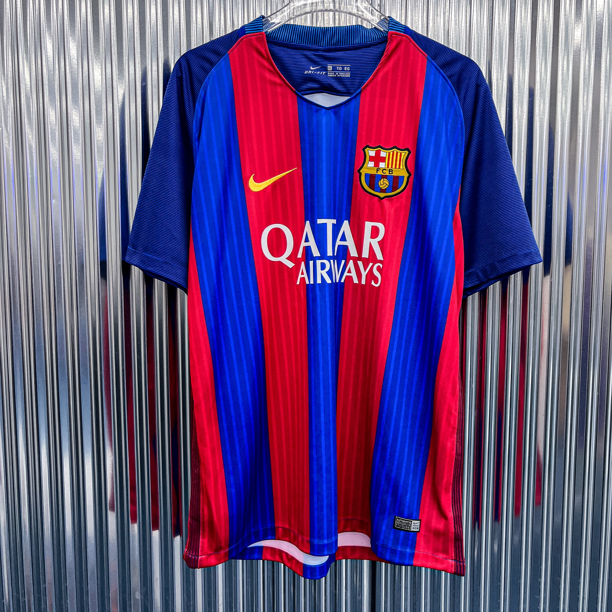 나이키 바르셀로나 16-17 홈 유니폼 (국내 L) AK705